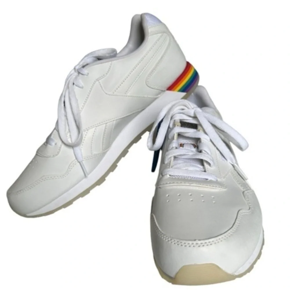 NWOT REEBOK CLASSIC HARMAN RUN ‘S’ PRIDE WHITE SNEAKERS SIZE 11